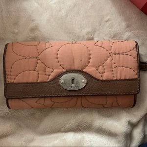 Fossil wallet